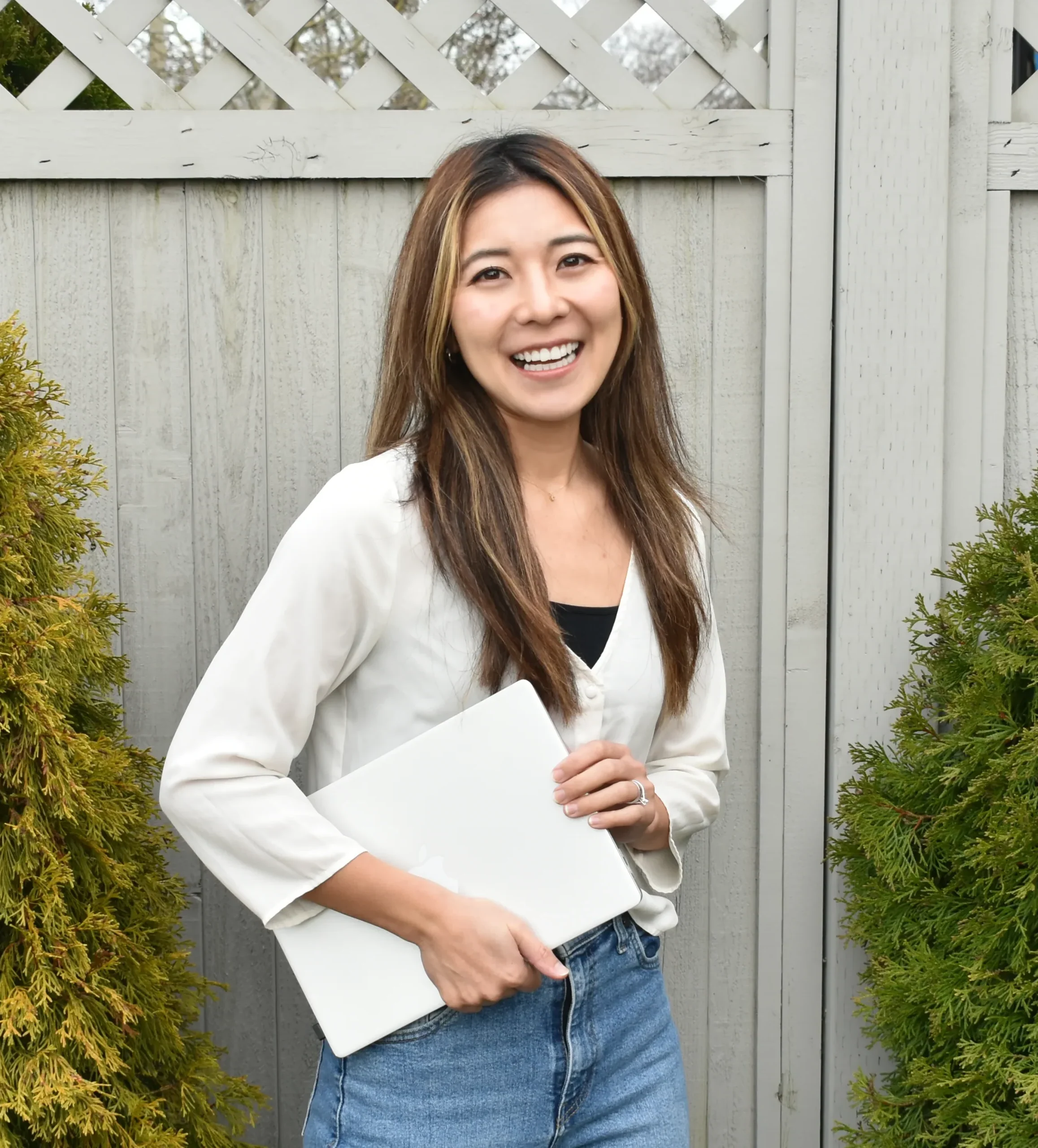 ダンダンデザインのダン睦と申します