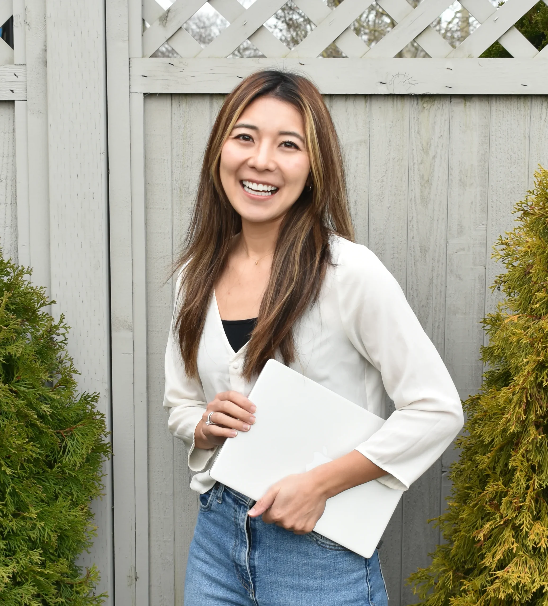 ダンダンデザインのダン睦と申します